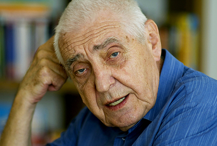 R. Honzák